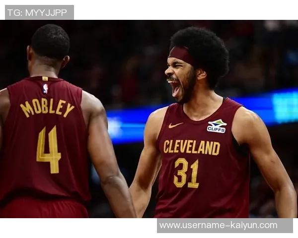 骑士与老鹰首发阵容对比米切尔领衔小莫布里与杰伦泰森共襄盛举