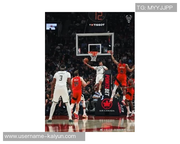 字母哥创造历史单赛季最快达成250分100篮板50助攻壮举