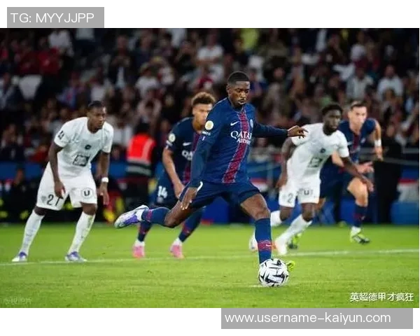 约克雷斯荣膺欧国联最佳射手奖杯以9球领跑射手榜展现卓越实力