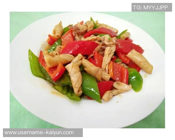 杨瀚森的日常生活：翻译工作与独自烹饪的简单乐趣