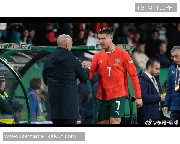 马丁内斯强调世界杯冠军球队是夺冠热门C罗依旧在球队中扮演重要角色